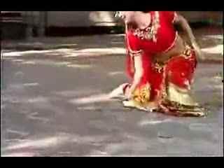 简单舞蹈成人表演动作视频,成人舞蹈表演动作解析-第2张图片-同人3d动漫