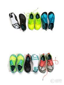 成人怎么穿钉鞋视频教程,成人钉鞋穿着技巧全解析-第2张图片-同人3d动漫 成人怎么穿钉鞋视频教程,成人钉鞋穿着技巧全解析-第2张图片-同人3d动漫