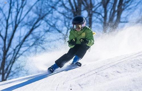 成人滑雪玩具视频大全,畅享冬日欢乐时光-第2张图片-同人3d动漫 成人滑雪玩具视频大全,畅享冬日欢乐时光-第2张图片-同人3d动漫