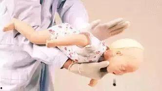 成人抽泣式呼吸视频,揭秘成人呼吸异常现象-第2张图片-同人3d动漫