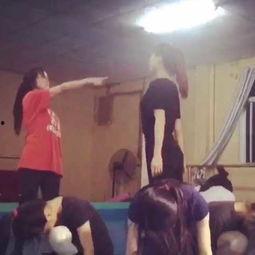 成人现代个人舞蹈视频欣赏,成人现代个人舞蹈风采赏析-第3张图片-同人3d动漫